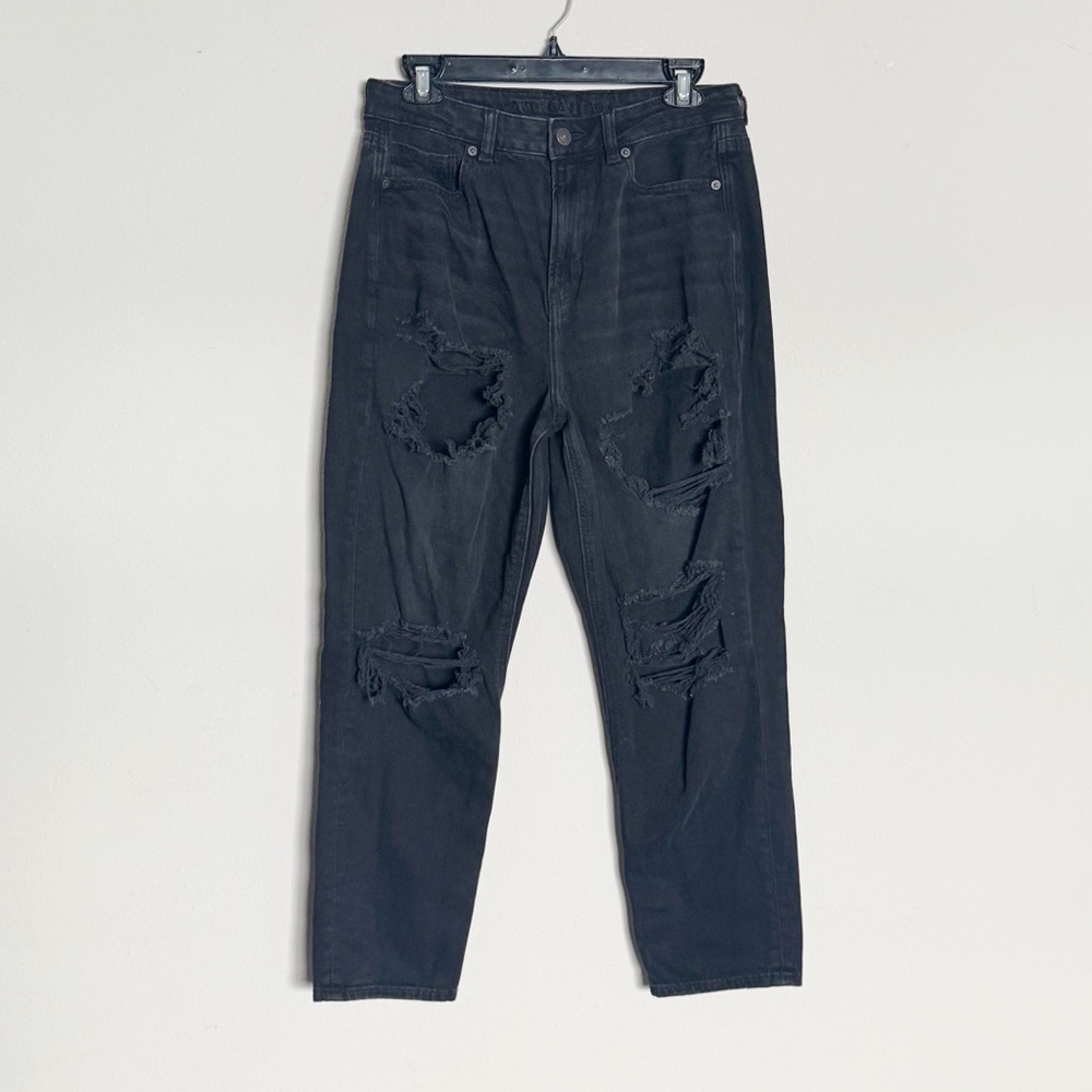 🌿Final Sale American Eagle Distressed‎ Black Mom Jeans